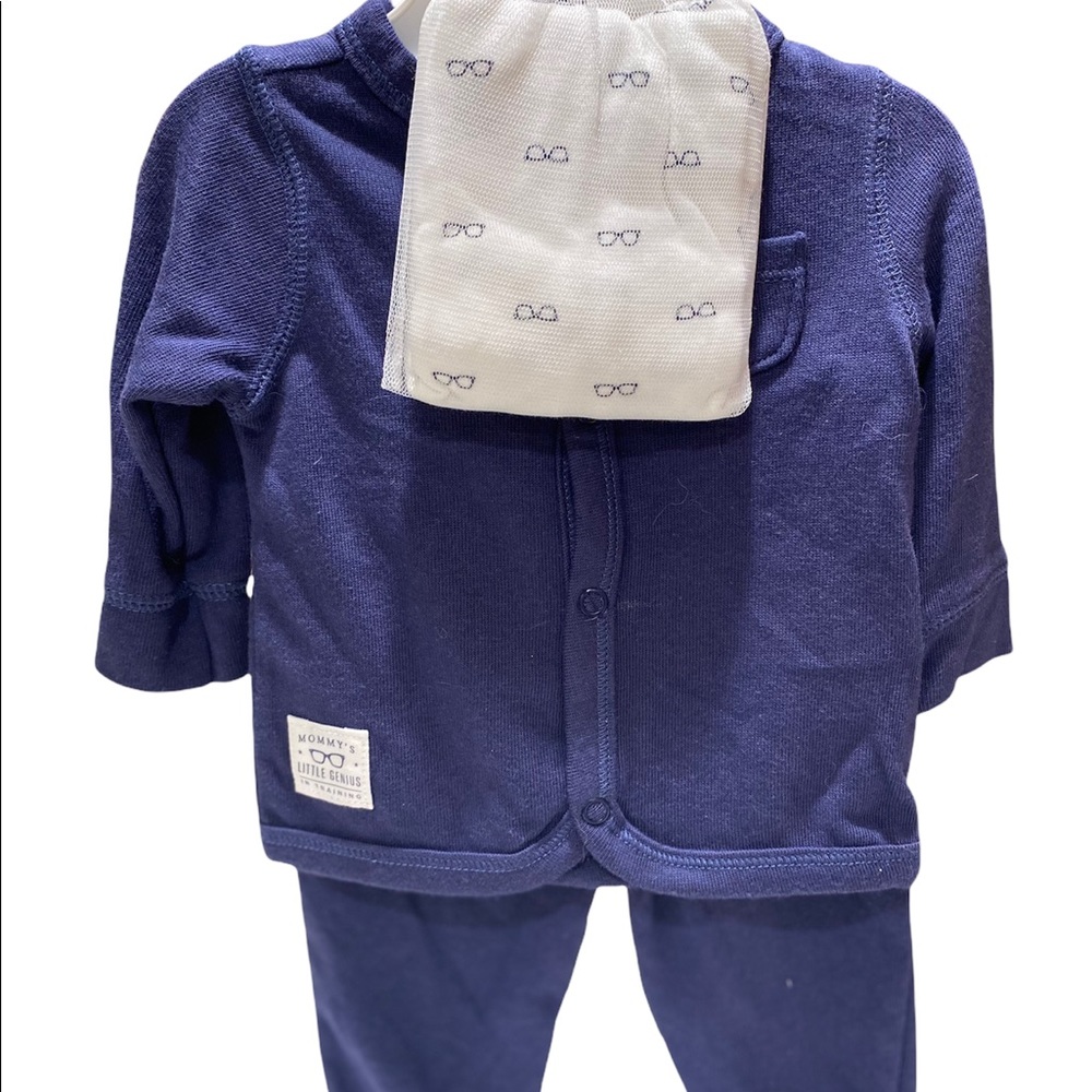 Carter’s 3 Piece Baby Boys Footie Pants, Onesie, Shirt Set Size 3m NWT!